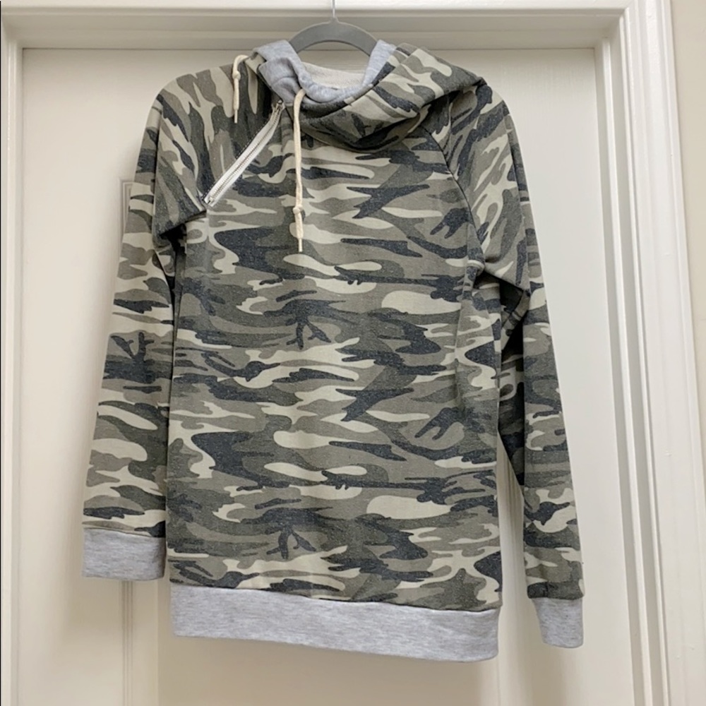 Camo hoodie